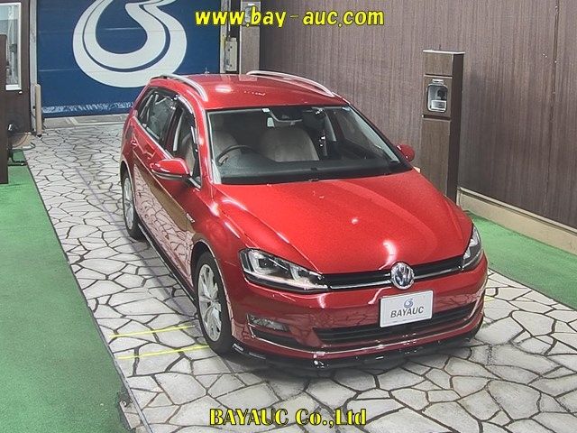 70064 Volkswagen Golf variant AUCHP 2016 г. (BAYAUC)